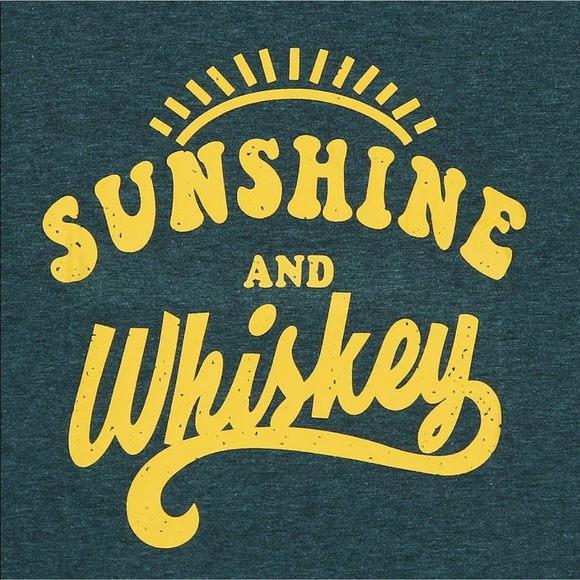 ☀️ SUNSHINE & WHISKEY Green T Shirt & Yellow - Picture 2 of 7
